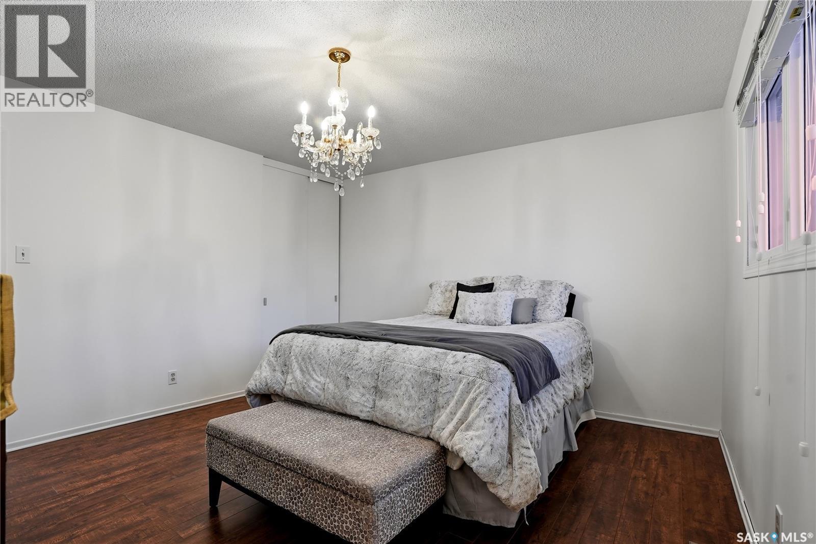 2225 Easthill, Saskatoon, SK