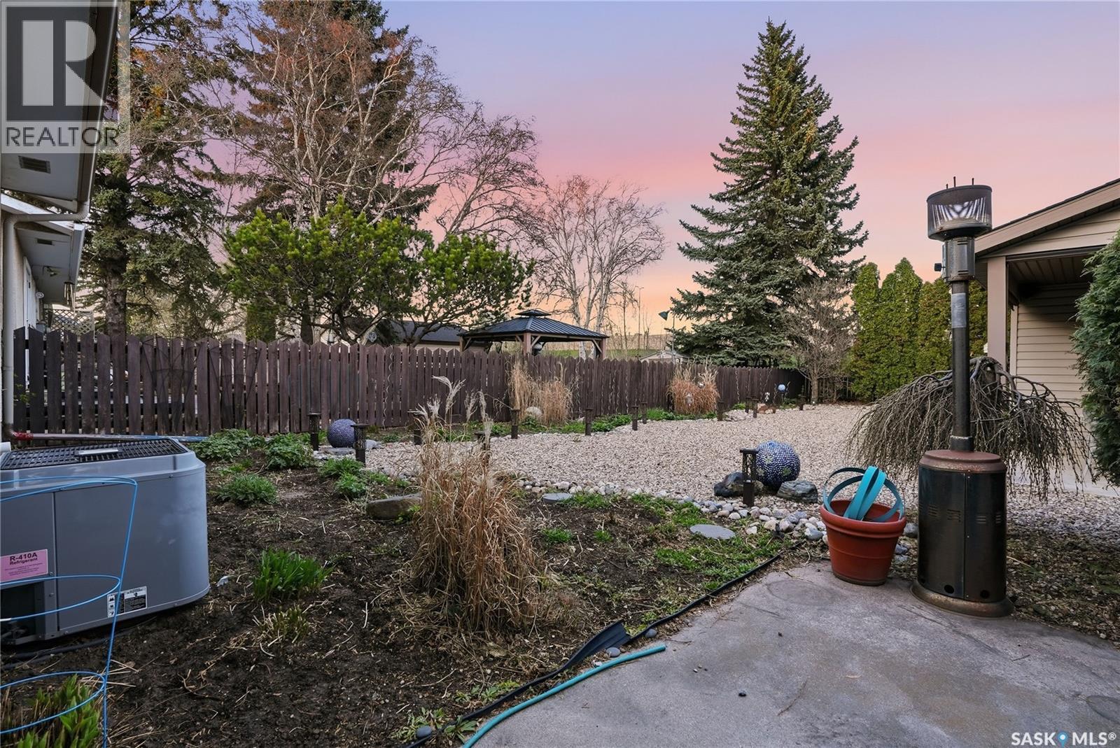 2225 Easthill, Saskatoon, SK