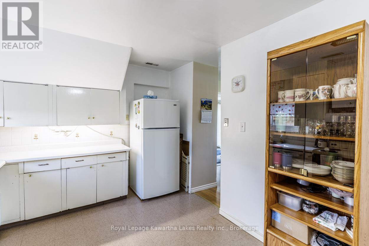 99 Lindsay Street, Kawartha Lakes (Fenelon Falls), ON