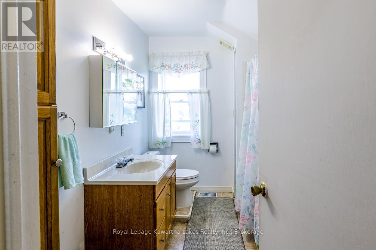 99 Lindsay Street, Kawartha Lakes (Fenelon Falls), ON