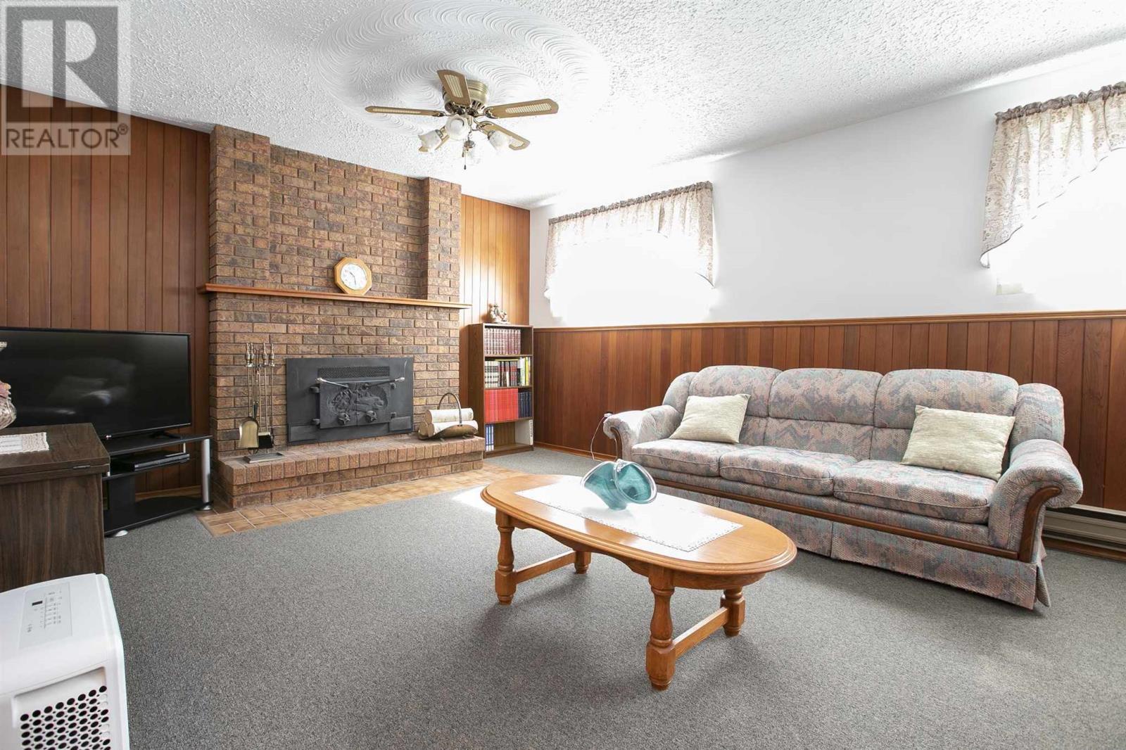 2134 Queen St E, Sault Ste. Marie, ON