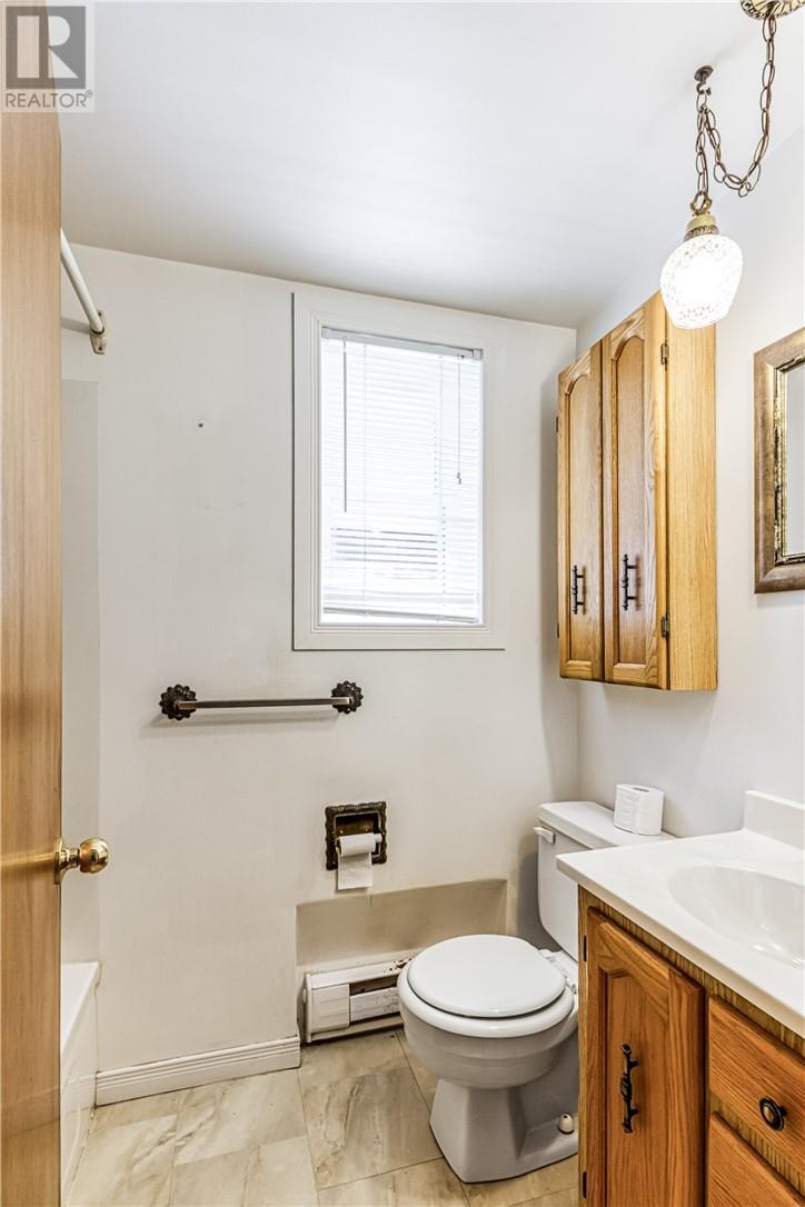 488 Clinton Avenue, Sudbury, ON