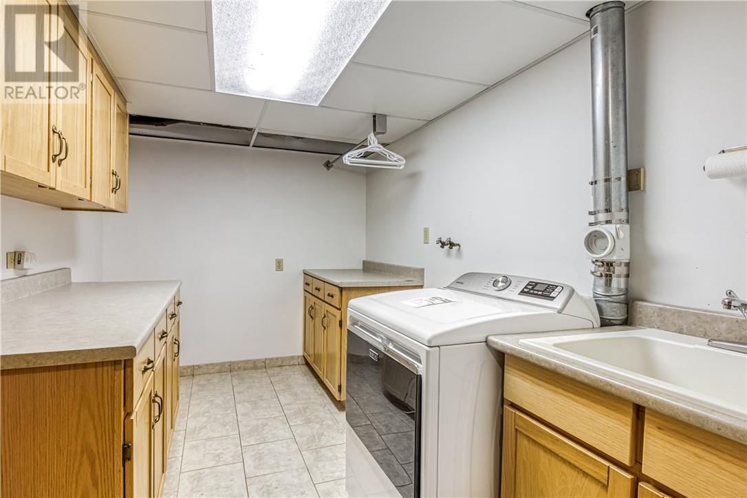 488 Clinton Avenue, Sudbury, ON