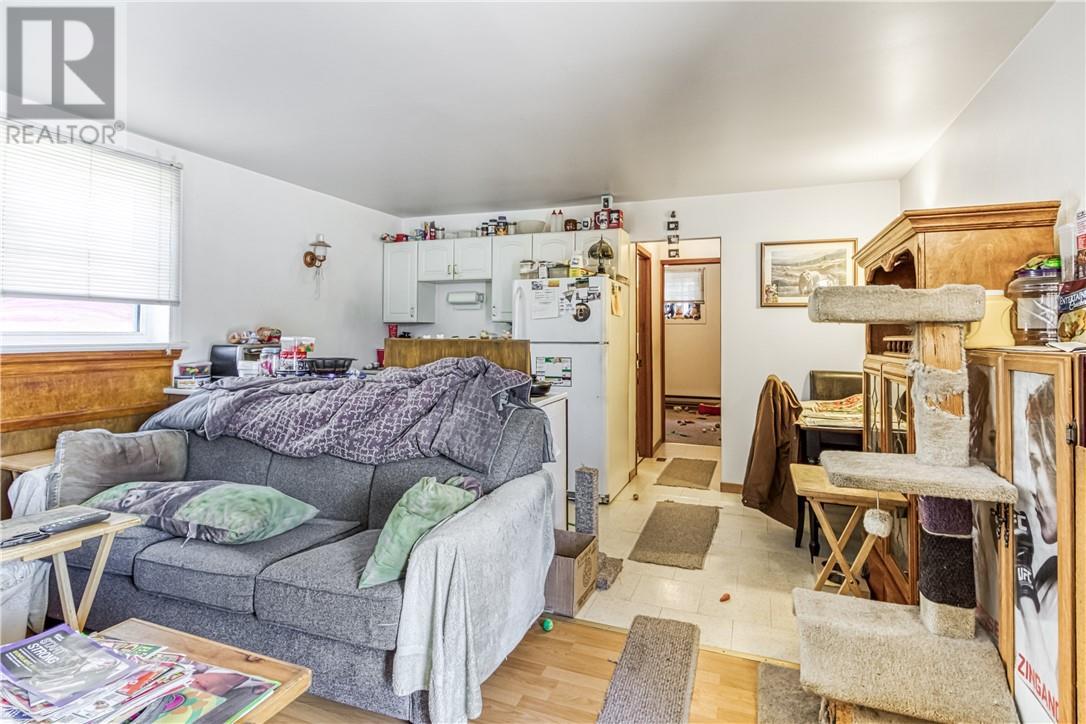 488 Clinton Avenue, Sudbury, ON