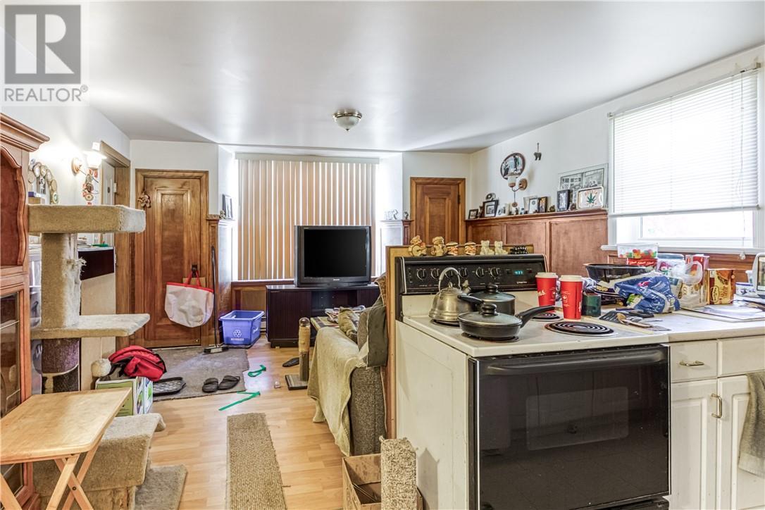 488 Clinton Avenue, Sudbury, ON