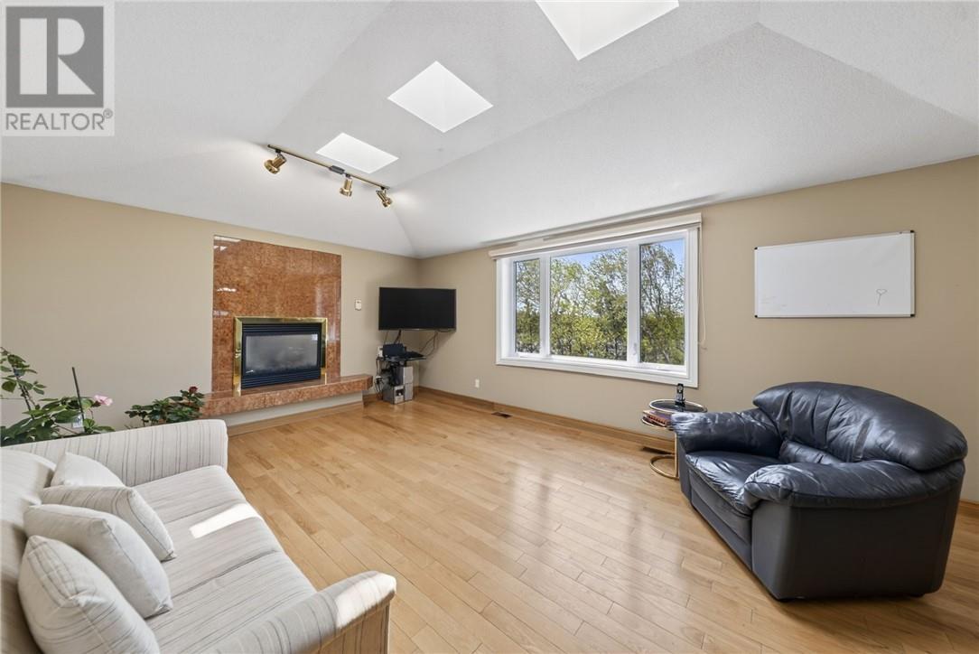 402 Maki Avenue, Sudbury, ON