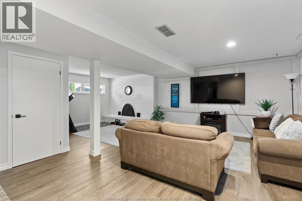 263 Pearson, Harrow, ON