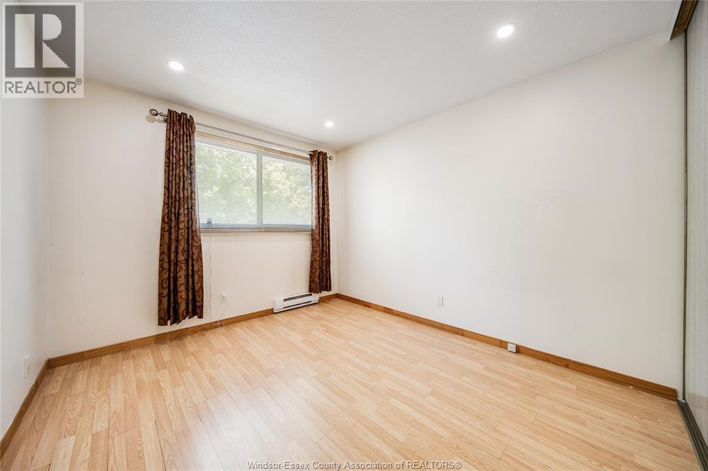 1229 Arncliffe, Windsor, ON