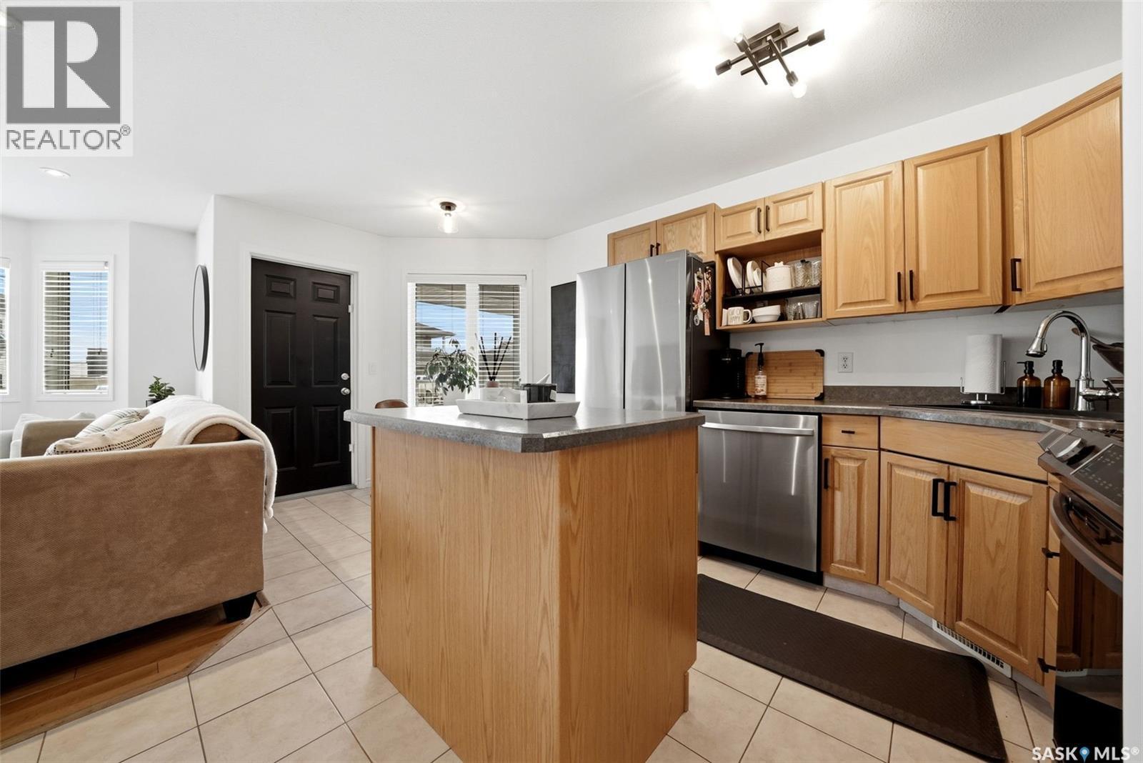 4042 Buckingham Drive, Regina, SK