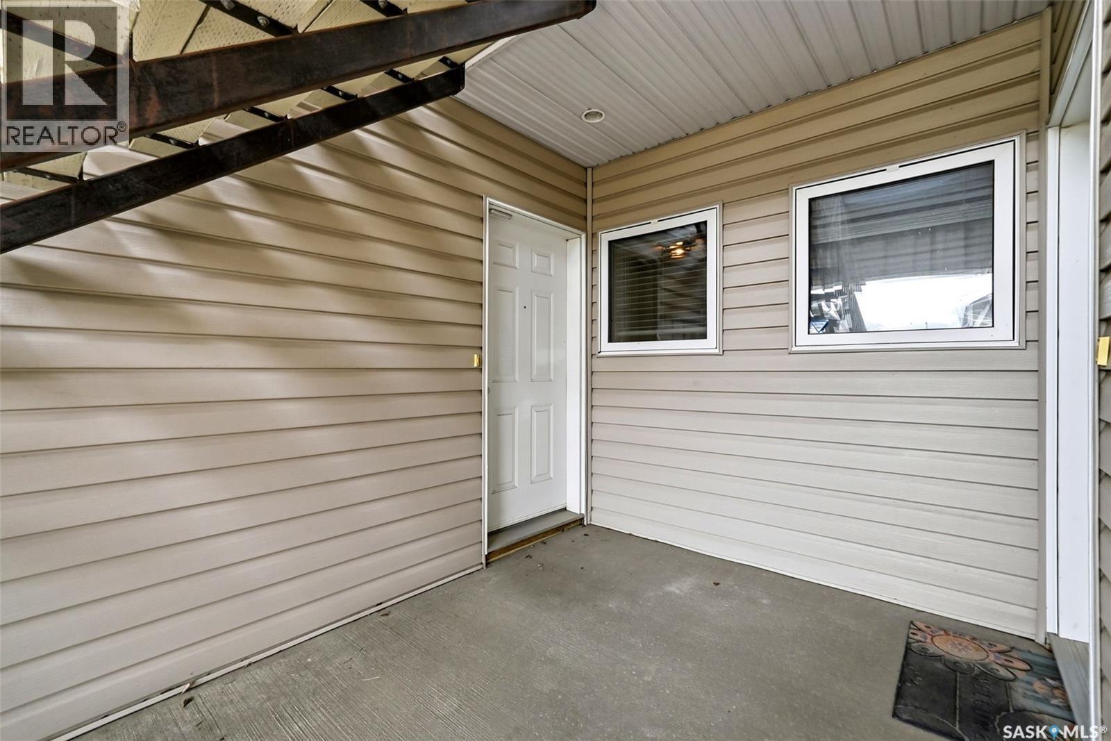 4042 Buckingham Drive, Regina, SK