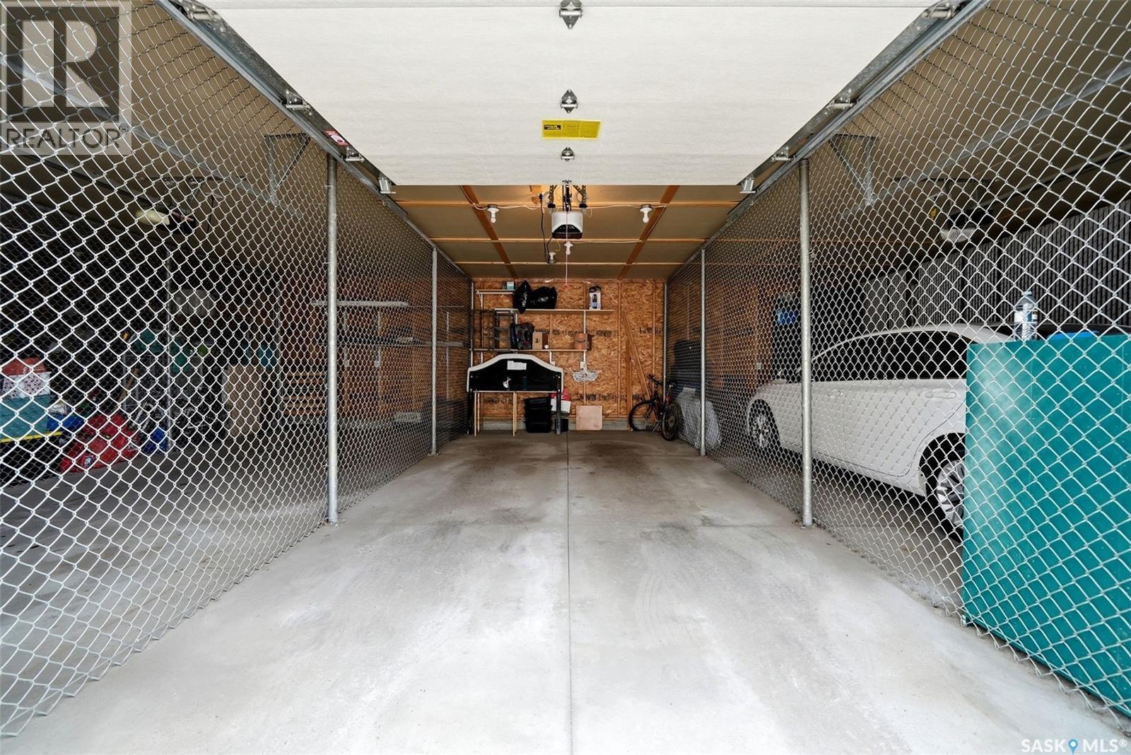 4042 Buckingham Drive, Regina, SK