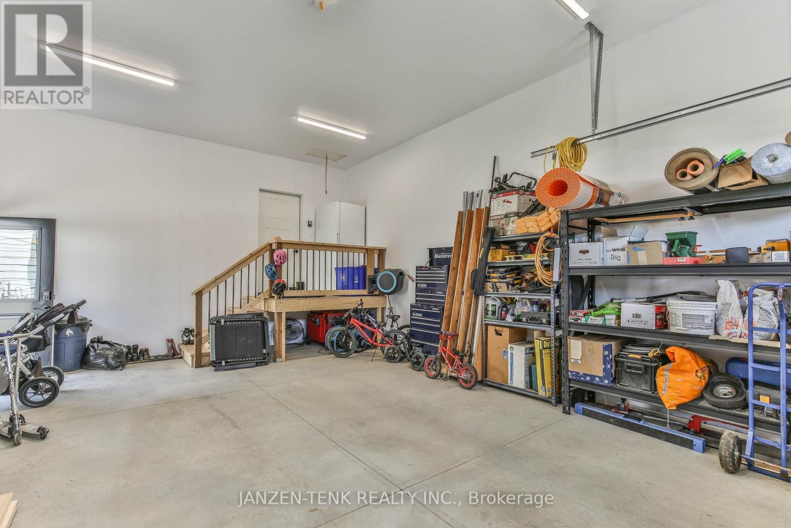 11 Charles Court, Bayham (Port Burwell), ON