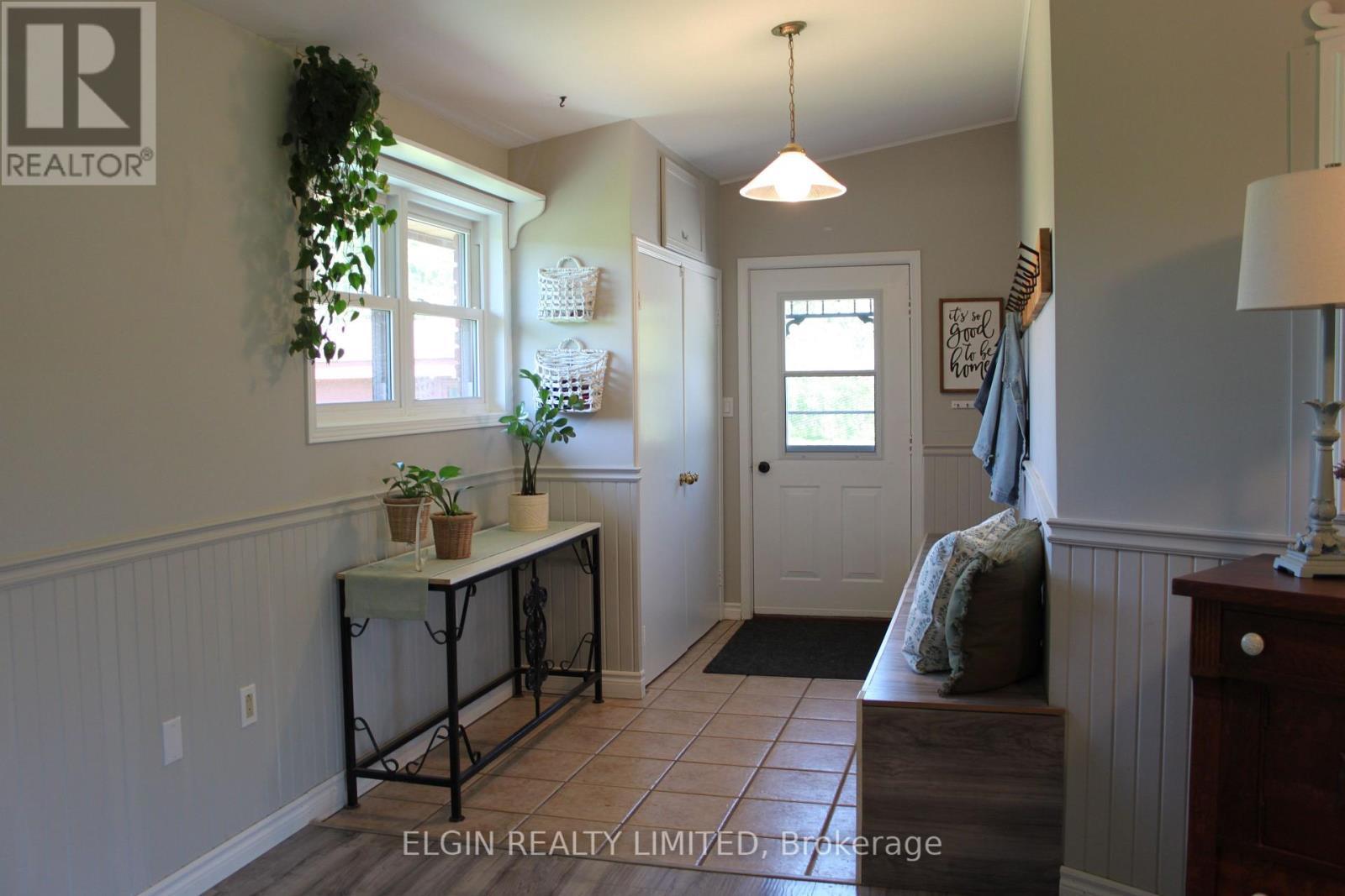 Second house side entry - 42445 John Wise Line, Central Elgin, ON