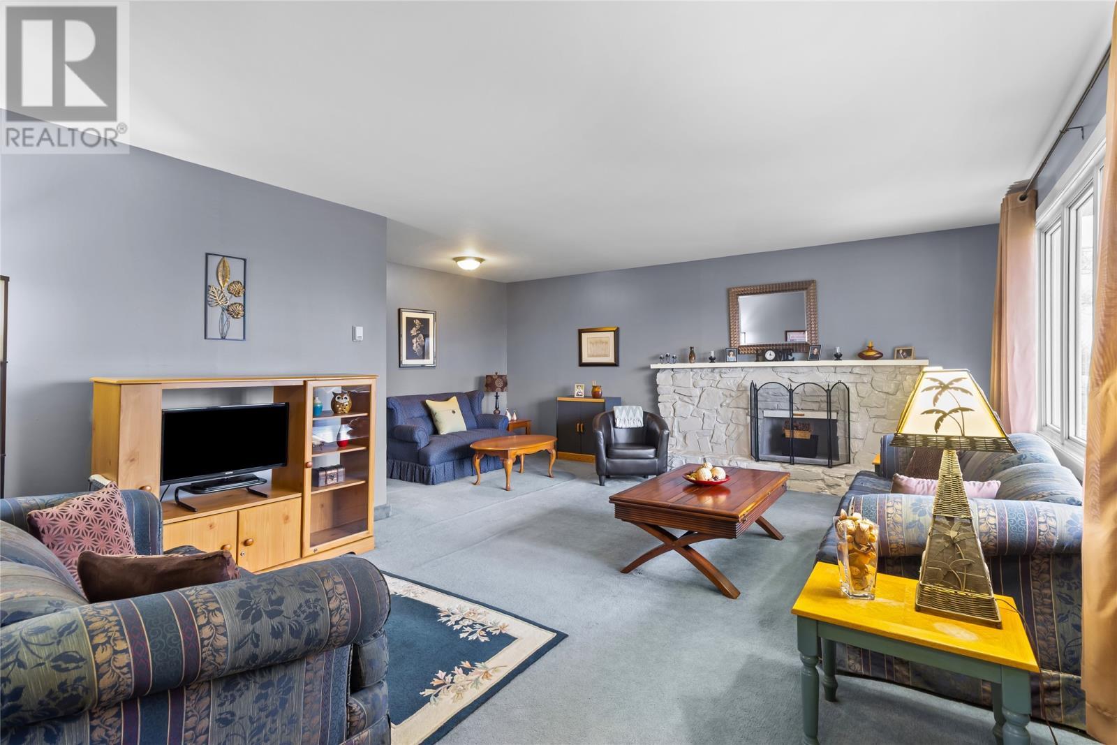 2 Bayview Heights, Conception Bay South, NL