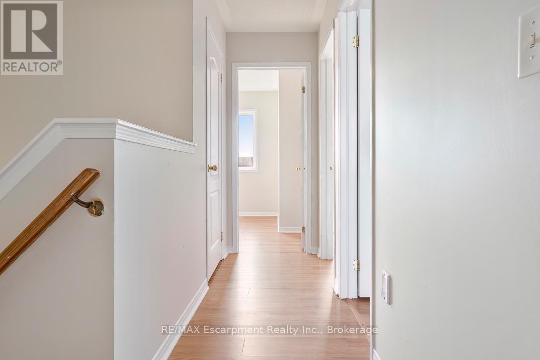 4832 Capri Crescent, Burlington (Alton), ON