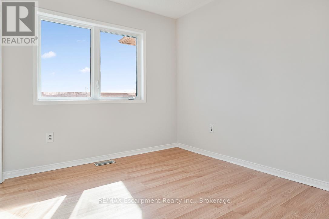 4832 Capri Crescent, Burlington (Alton), ON
