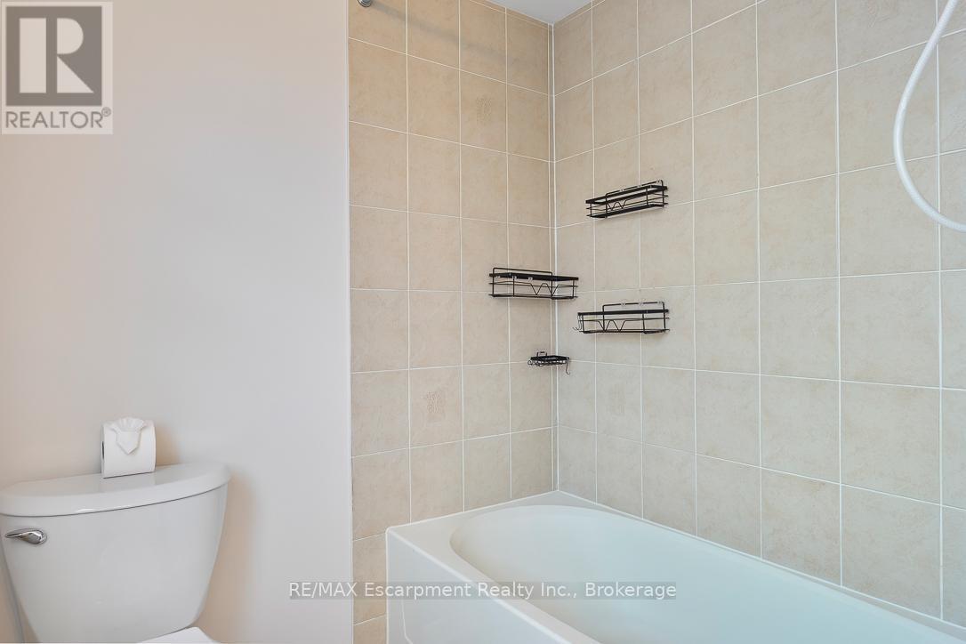 4832 Capri Crescent, Burlington (Alton), ON