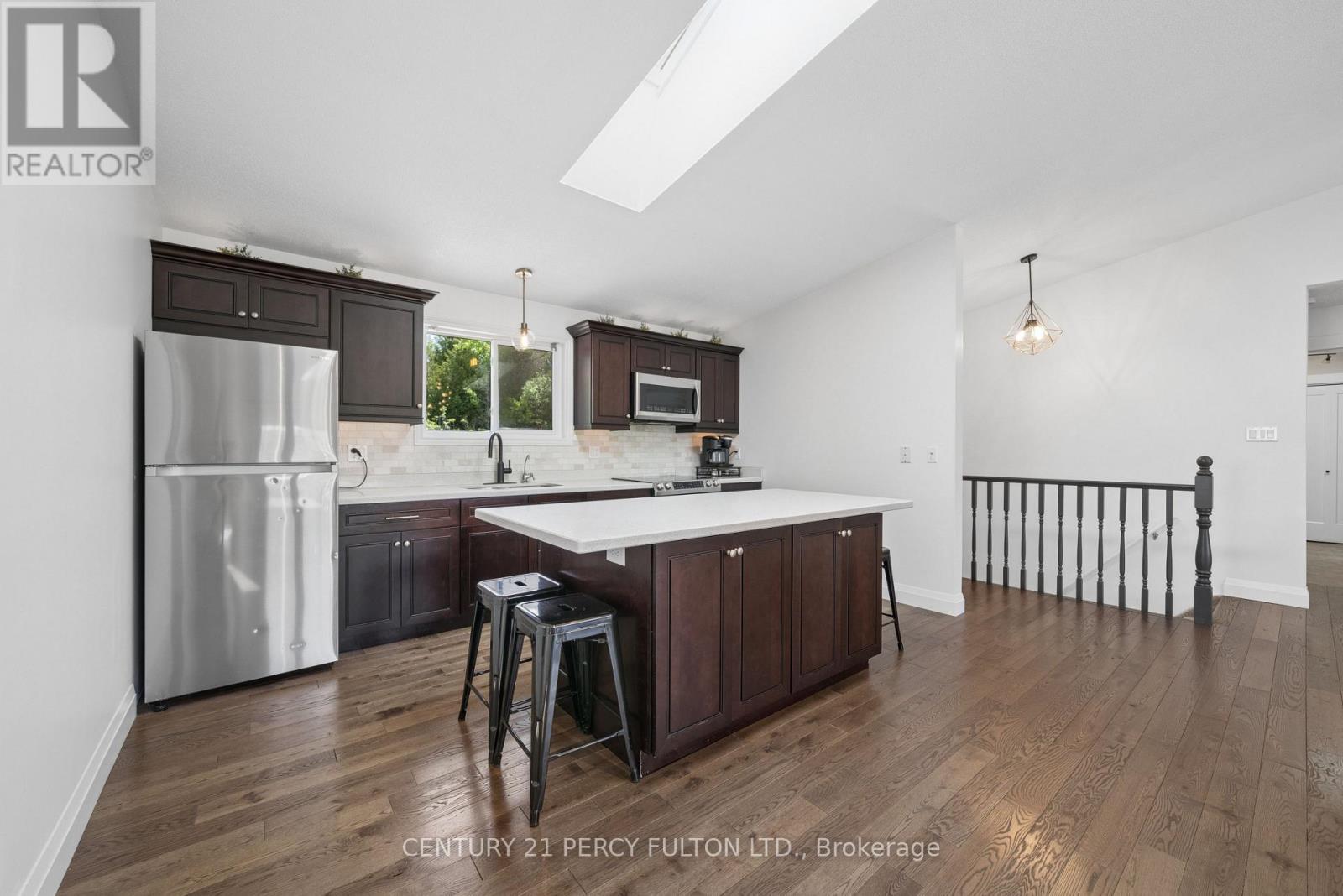 1935 Pratt'S Marina Road, Selwyn, ON