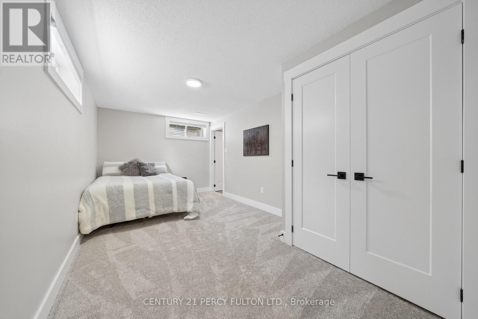 1935 Pratt'S Marina Road, Selwyn, ON