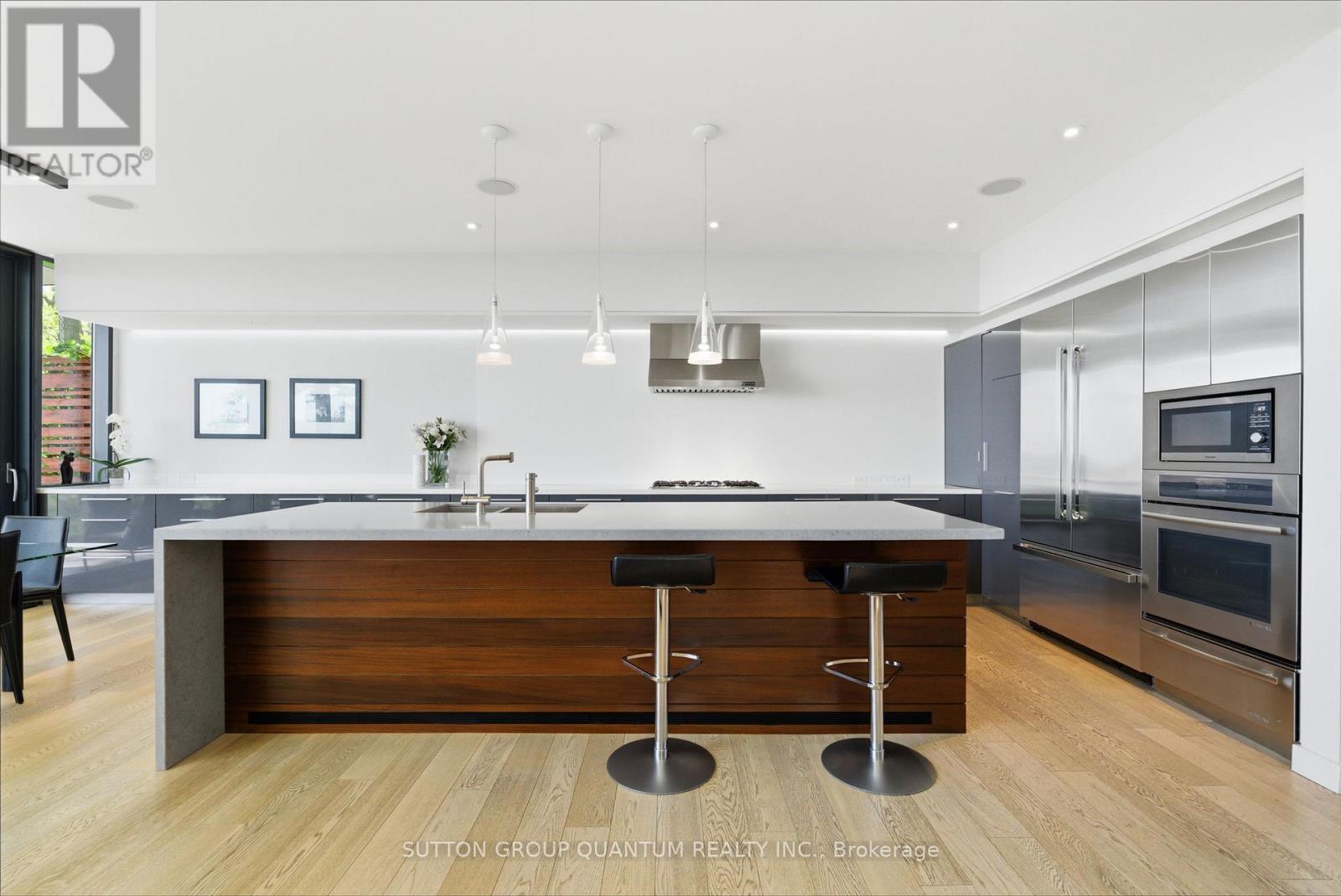 23 Crescentwood Road, Toronto, ON