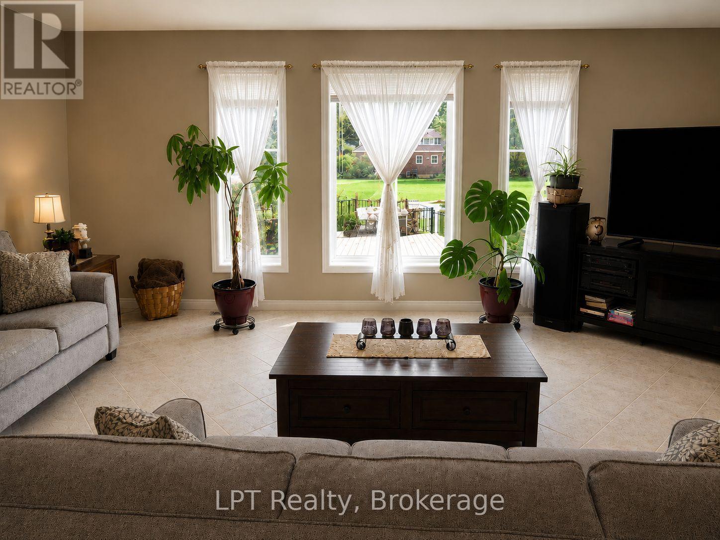 Lovely Open Concept Living Room - 10 Vicari Road, Brighton, ON