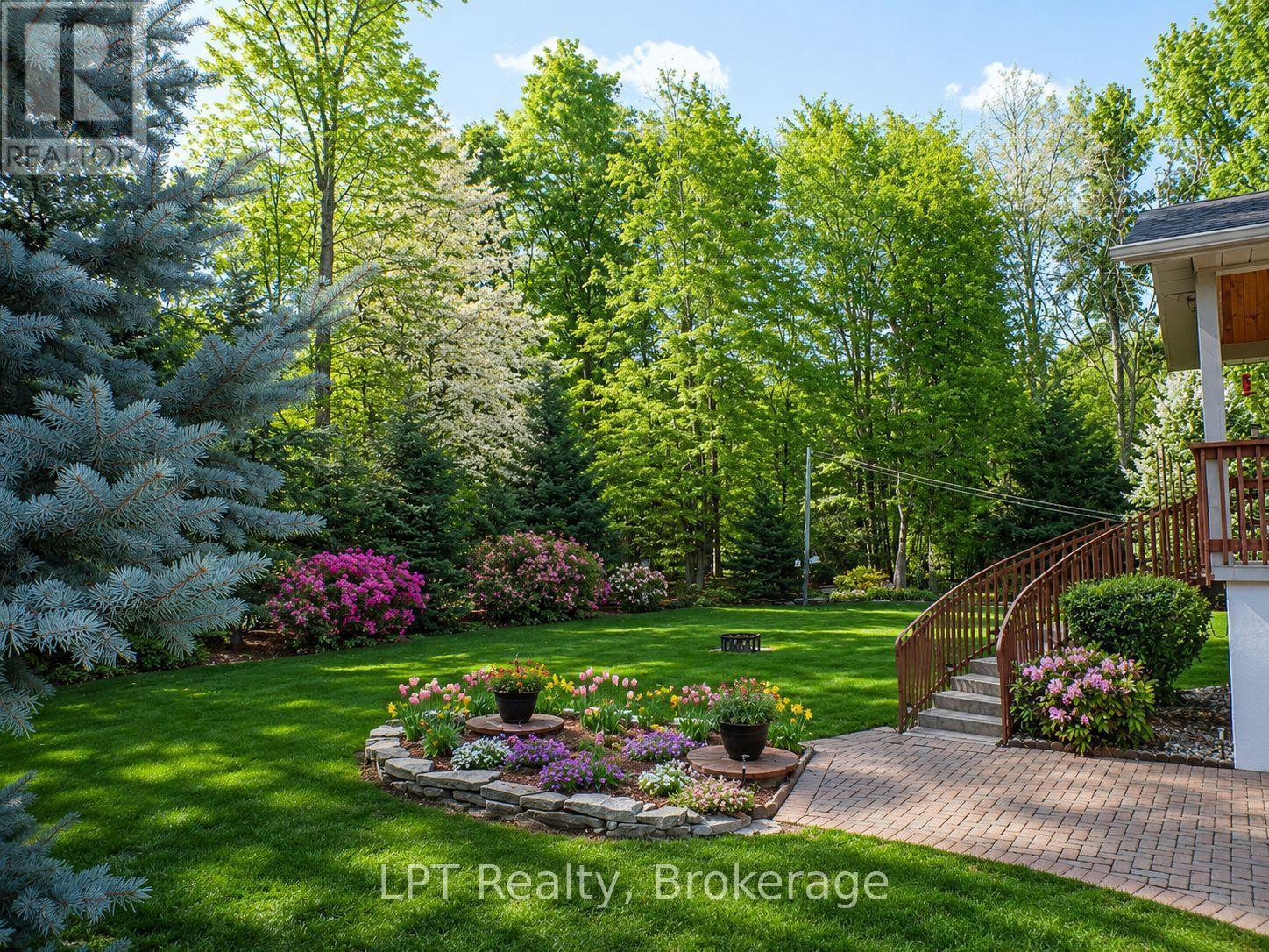 Large Garden Shed - 10 Vicari Road, Brighton, ON