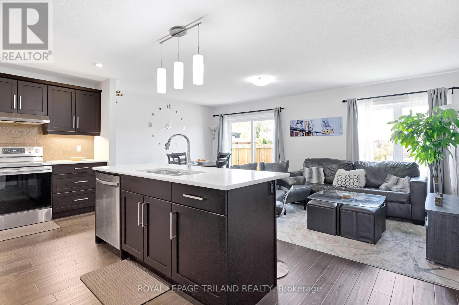 114 Benjamin Parkway, St. Thomas, ON