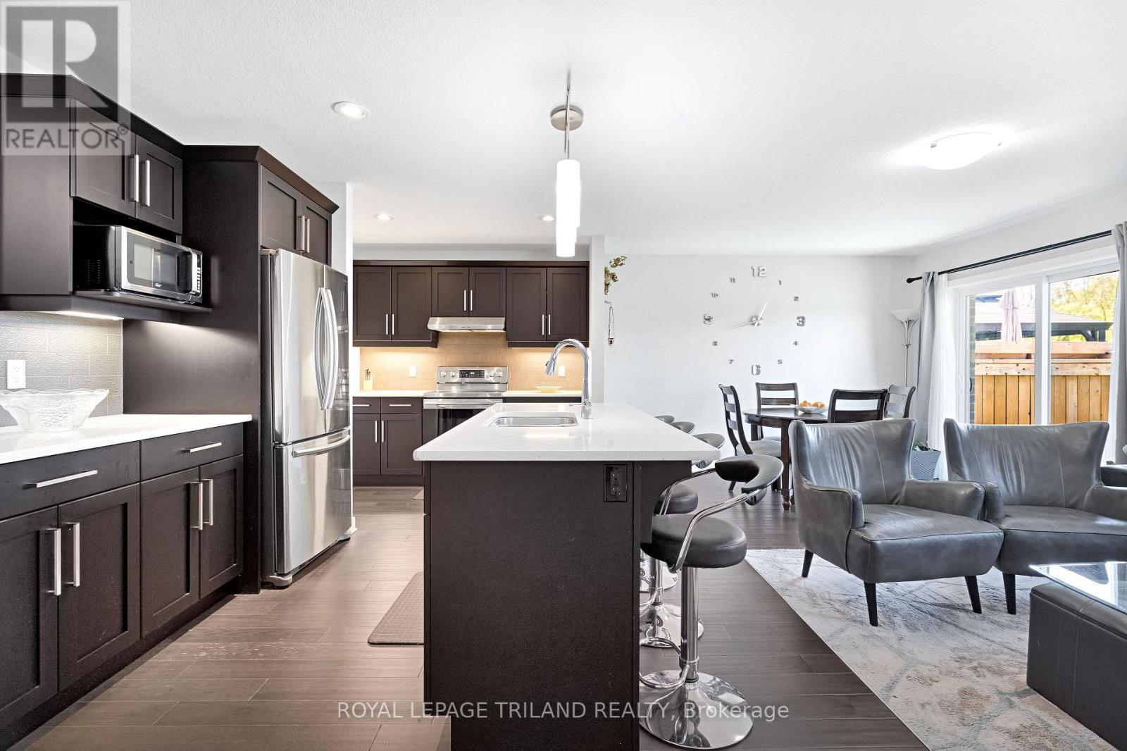 114 Benjamin Parkway, St. Thomas, ON