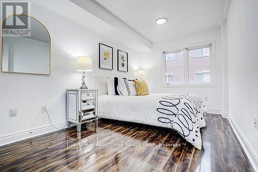 50 - 8 Brighton Place, Vaughan, ON
