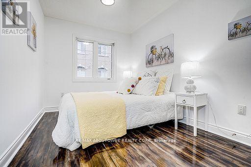 50 - 8 Brighton Place, Vaughan, ON