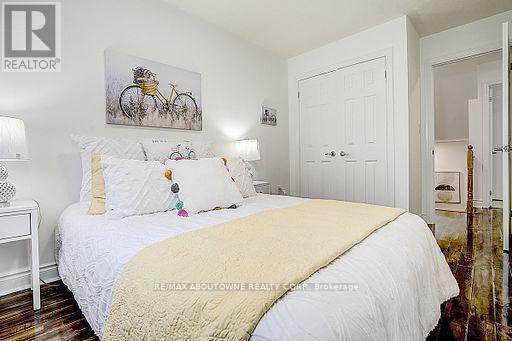 50 - 8 Brighton Place, Vaughan, ON