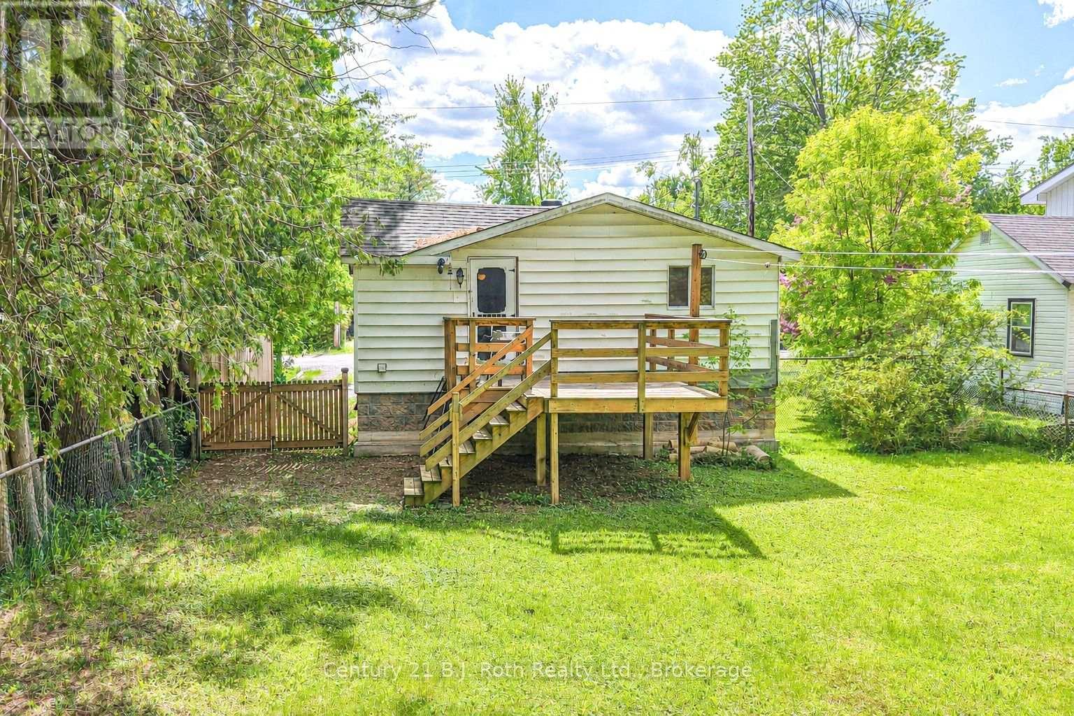 3427 Coronation Avenue, Severn (West Shore), ON