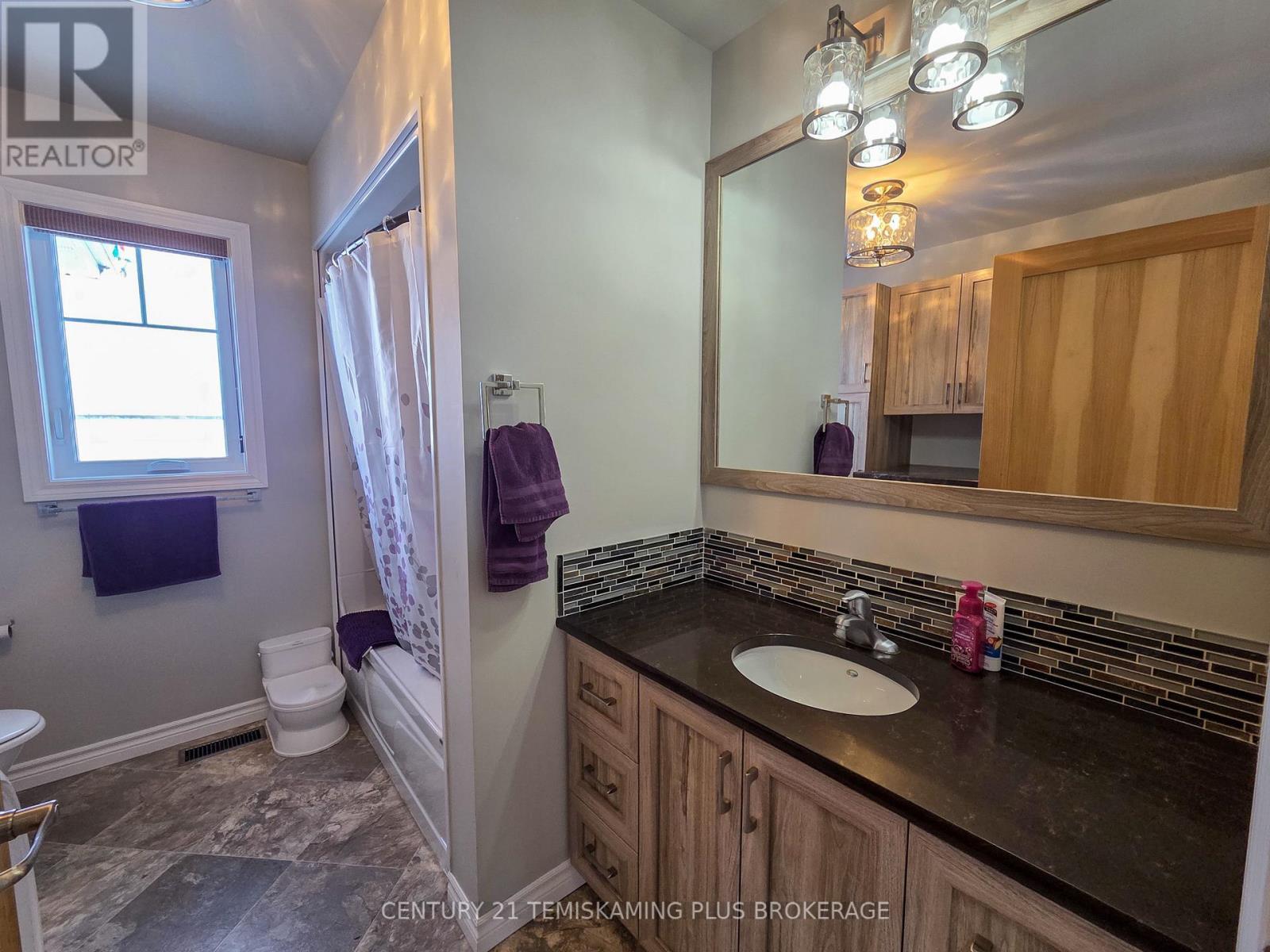 24 St. Joseph Boulevard, Timiskaming (Tim - Outside - Rural), ON