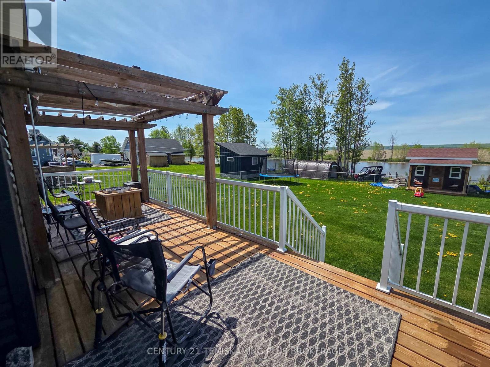 24 St. Joseph Boulevard, Timiskaming (Tim - Outside - Rural), ON
