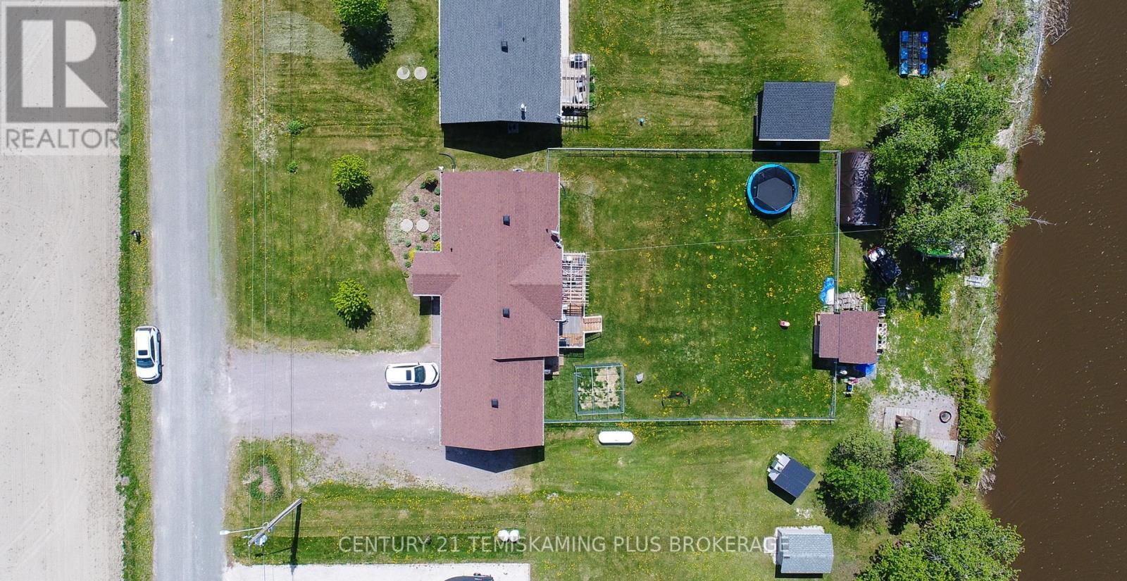 24 St. Joseph Boulevard, Timiskaming (Tim - Outside - Rural), ON