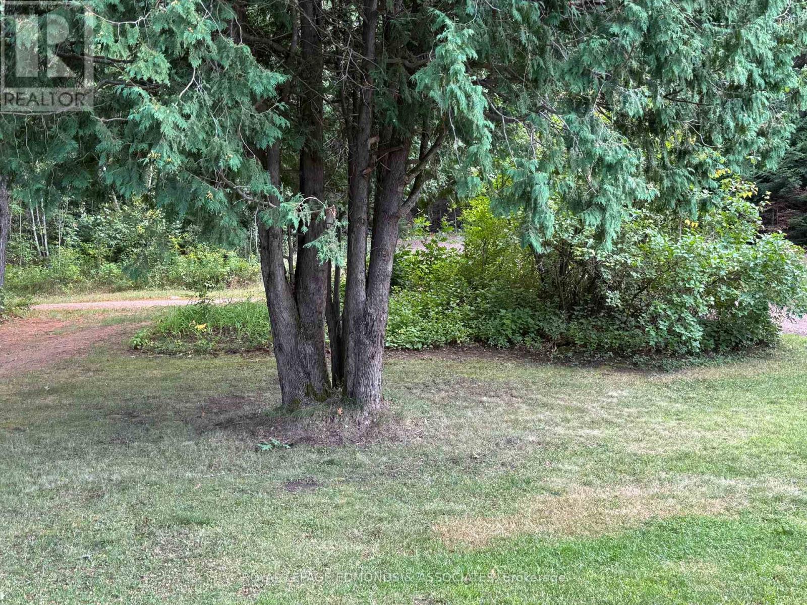 27 Stencells Road, Laurentian Valley, ON