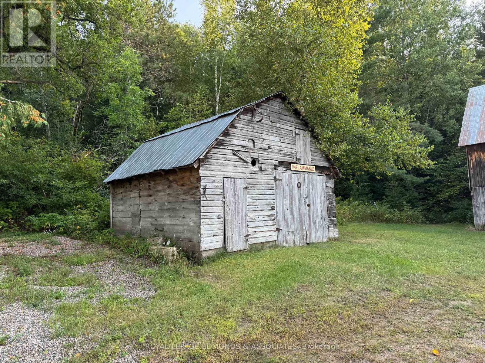 27 Stencells Road, Laurentian Valley, ON