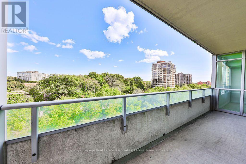 707 - 1055 Southdown Road, Mississauga, ON