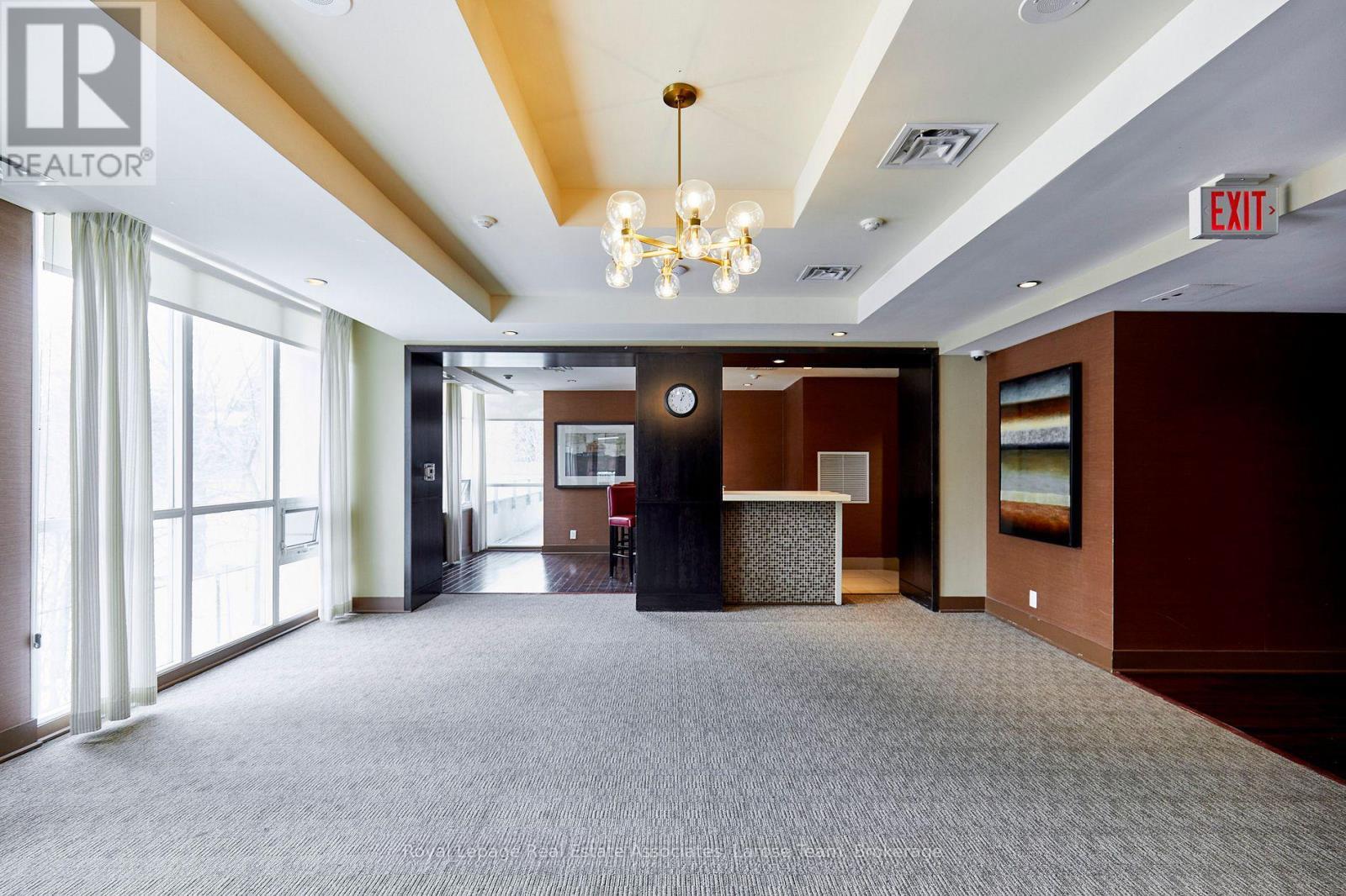 707 - 1055 Southdown Road, Mississauga, ON