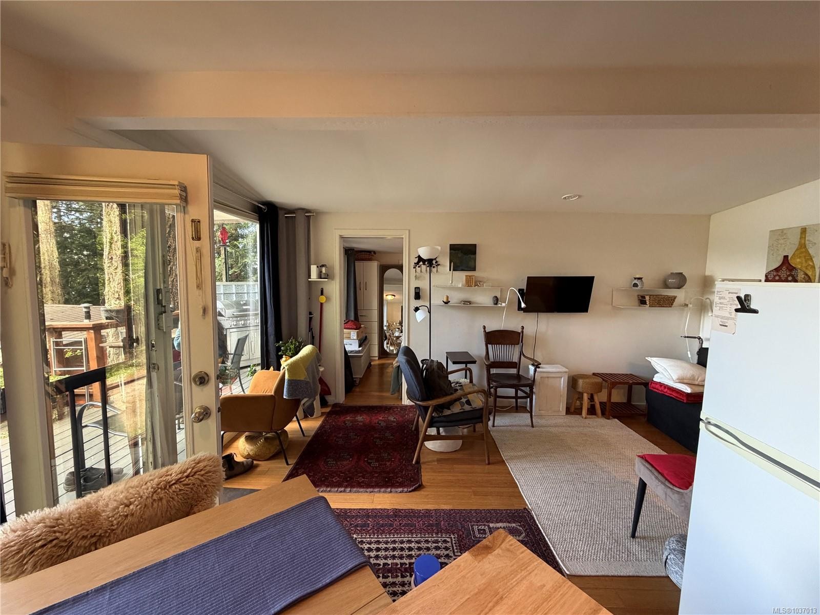 #Cabin 3-1136 North End Rd, Salt Spring, BC