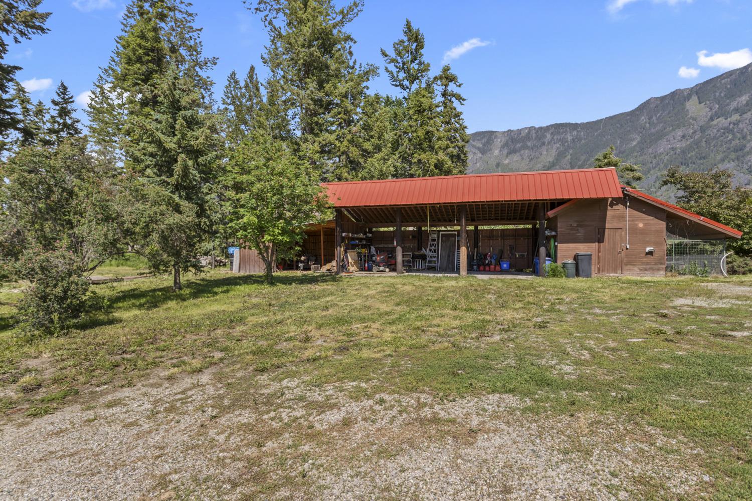 630 Canyon Lister Road, Canyon, BC