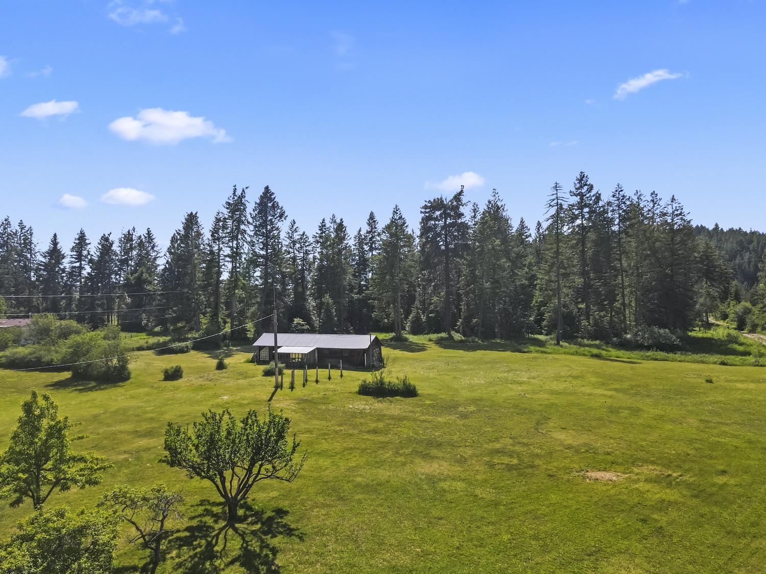 630 Canyon Lister Road, Canyon, BC