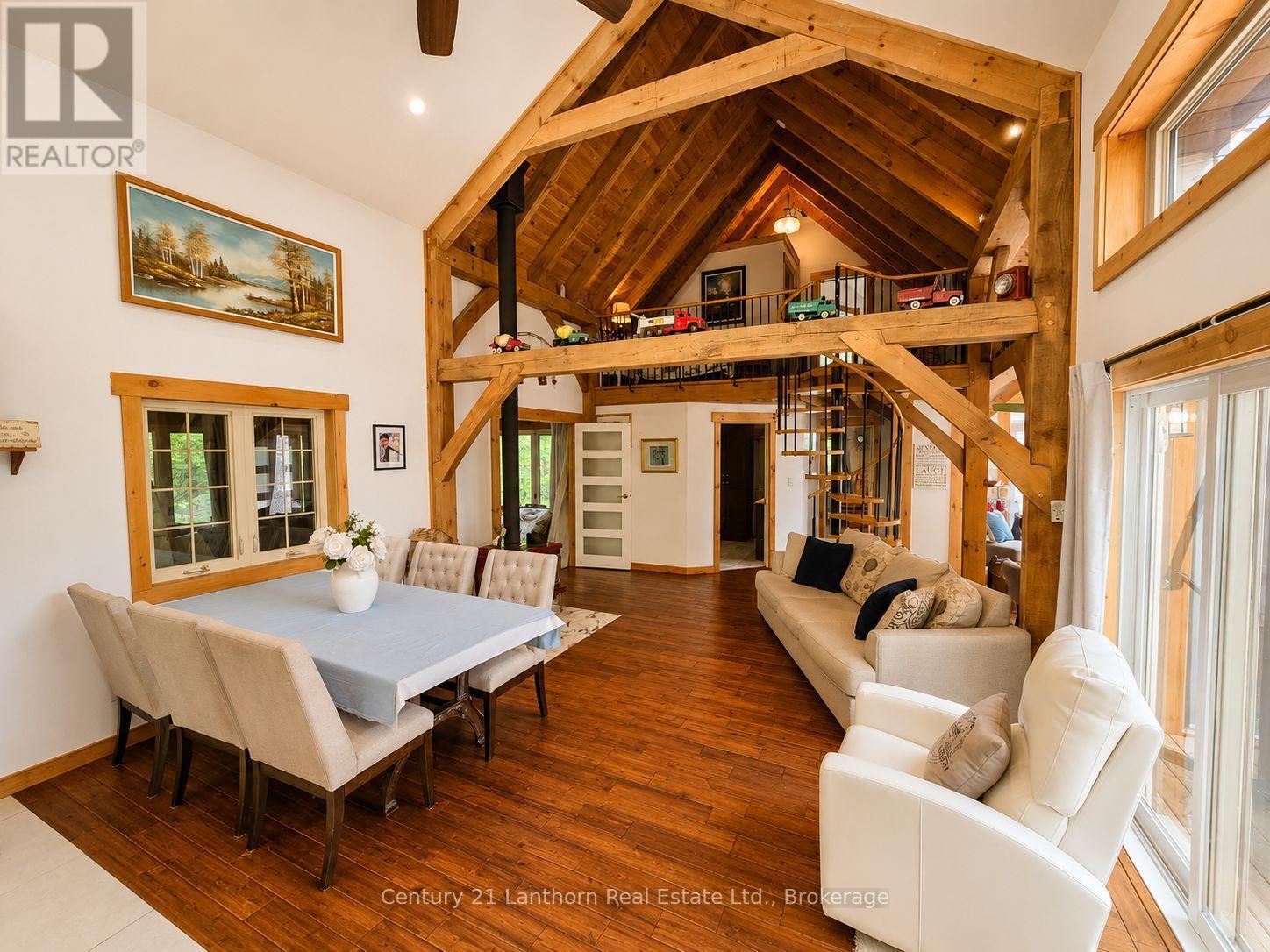1045 Carnahan Lane, Frontenac (Frontenac Centre), ON