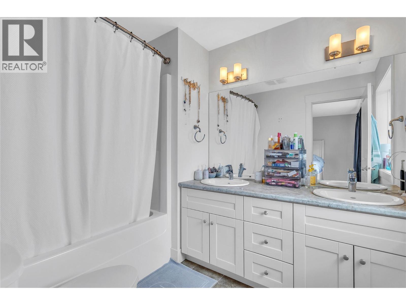 1279 Bergamot Avenue, Kelowna, BC