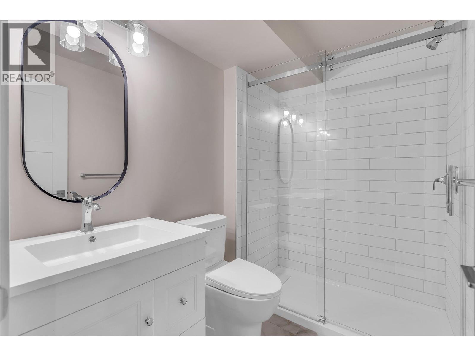 1279 Bergamot Avenue, Kelowna, BC