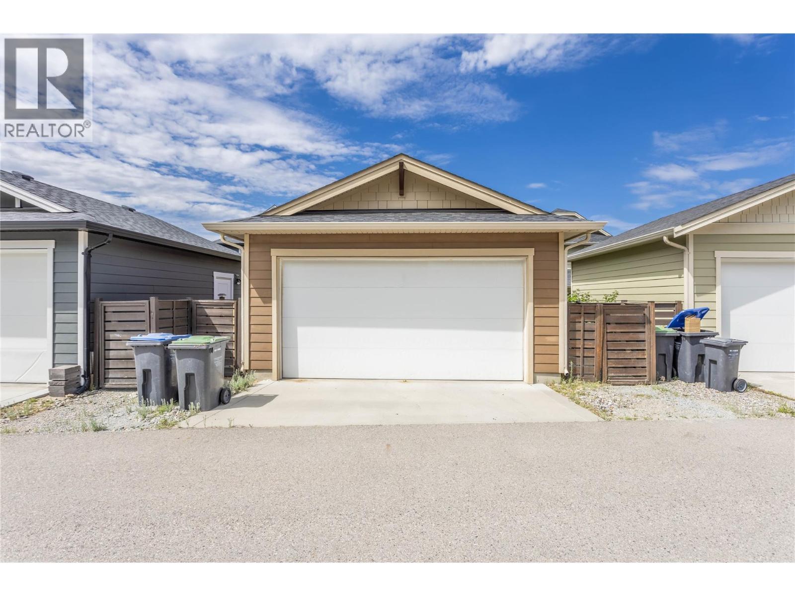 1279 Bergamot Avenue, Kelowna, BC