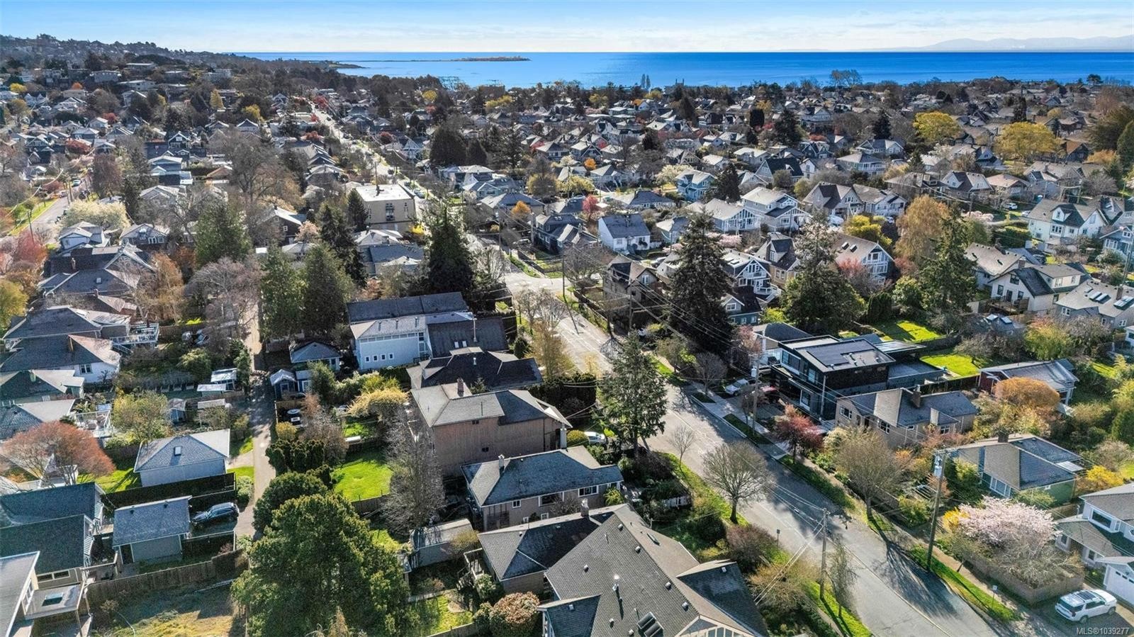 1130 May St, Victoria, BC