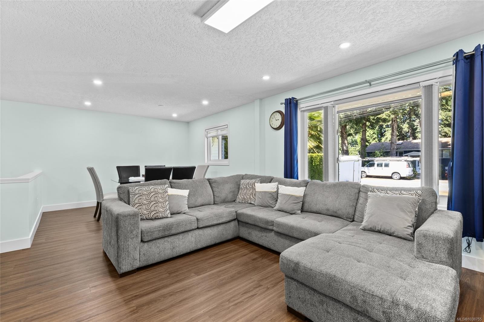 1039 Haslam Ave, Langford, BC