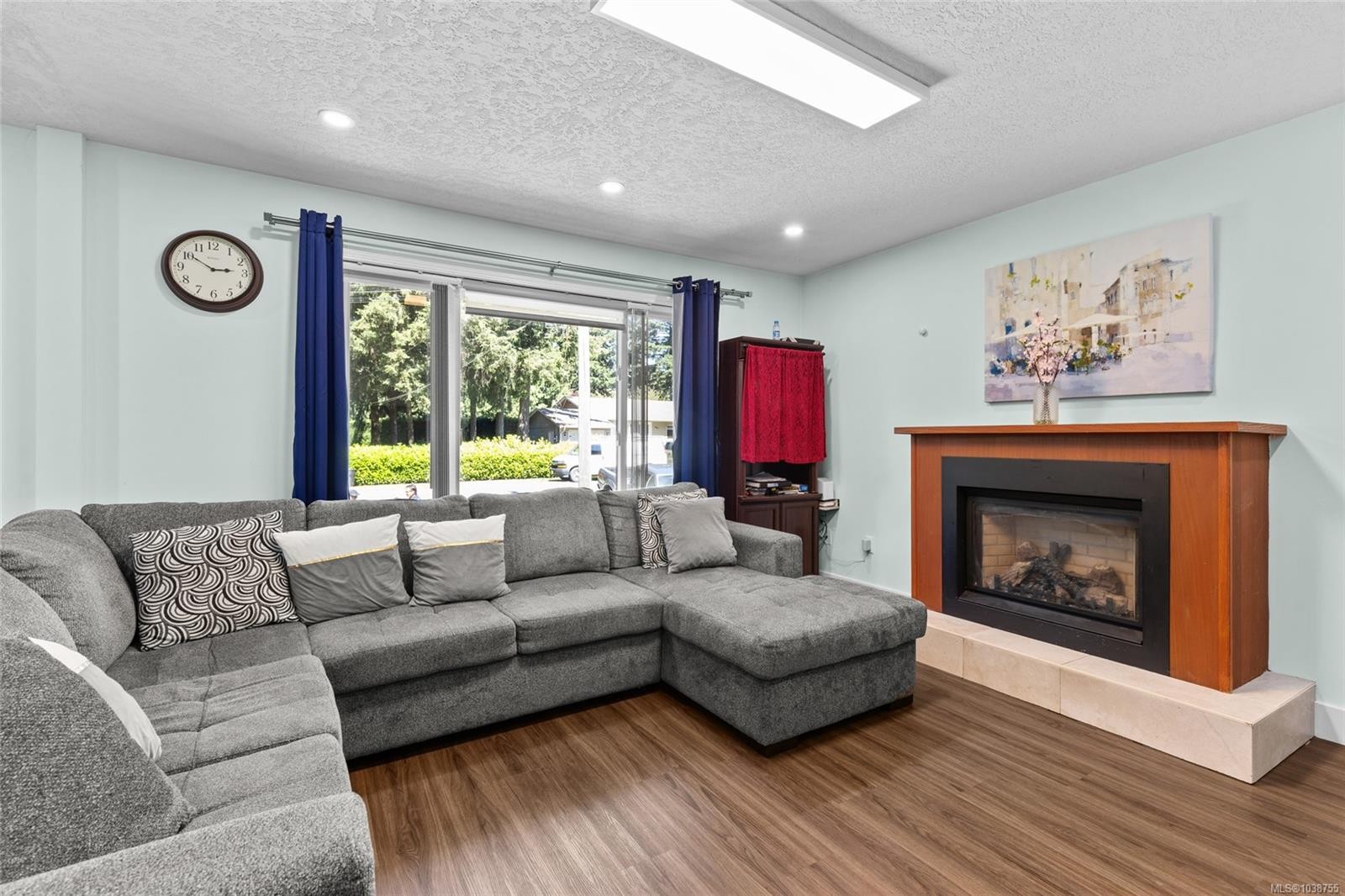 1039 Haslam Ave, Langford, BC