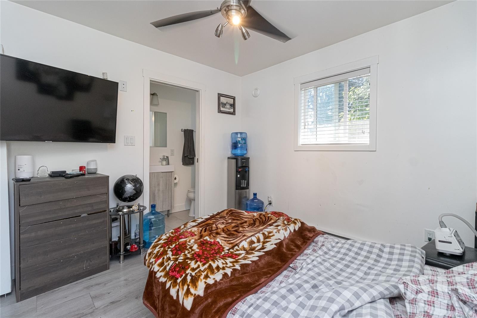 555 Leaside Ave, Saanich, BC